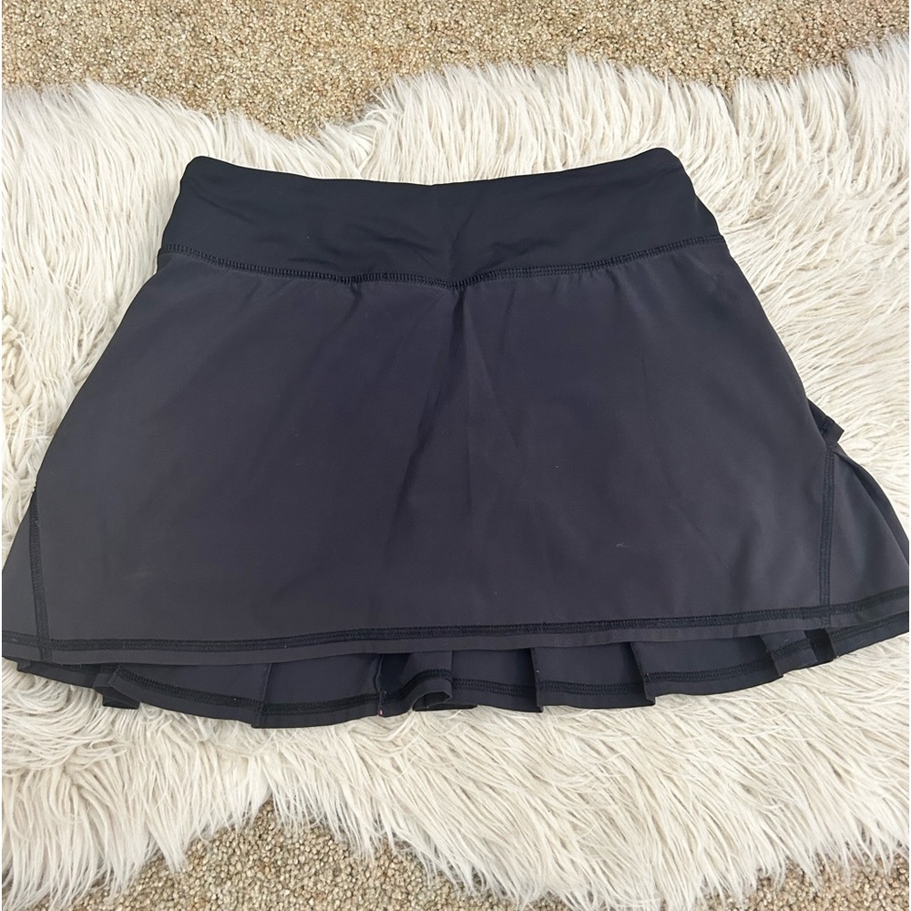 LULULEMON- Pleated Skirt
